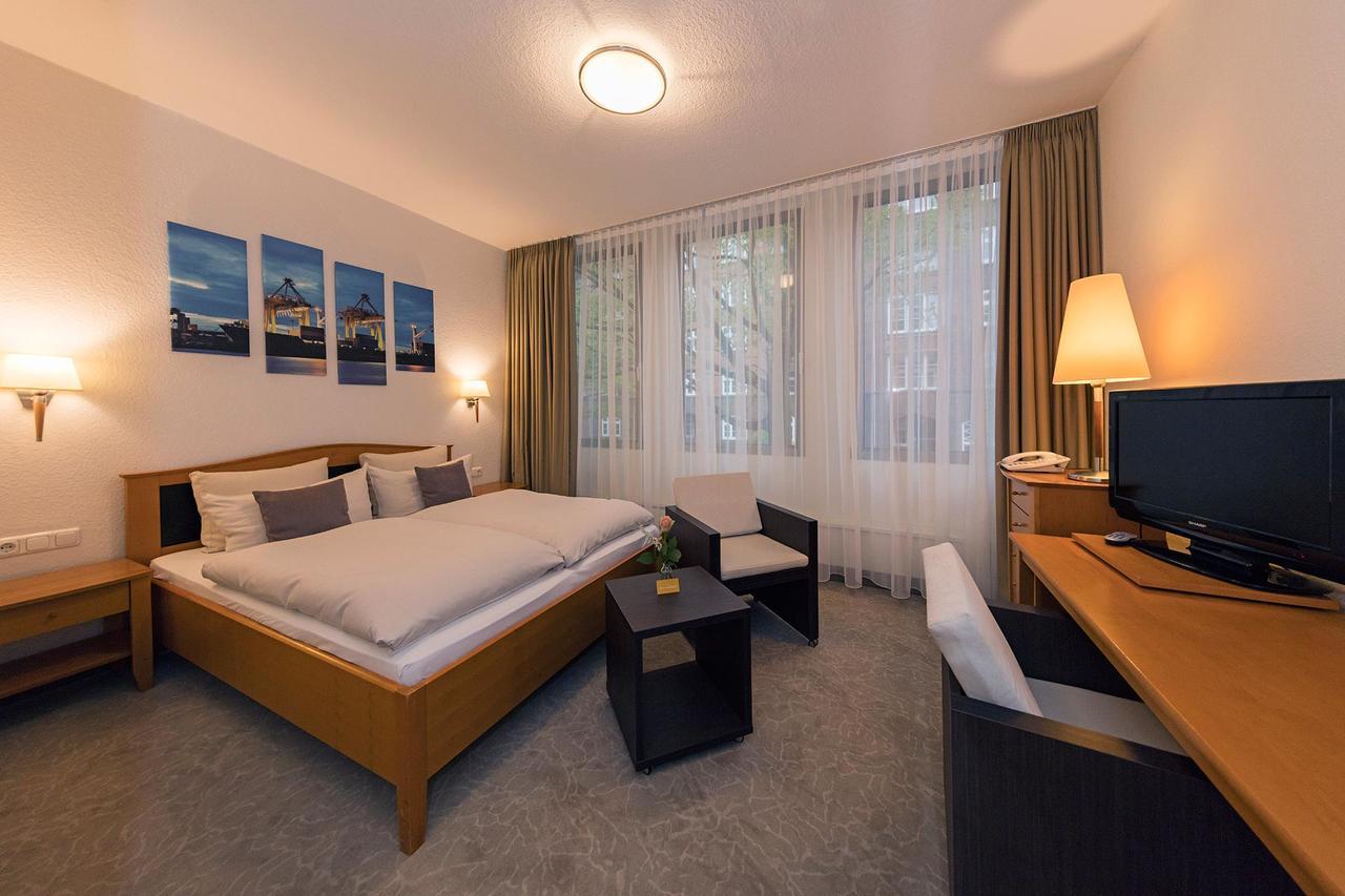 המבורג Hotel Cristobal מראה חיצוני תמונה