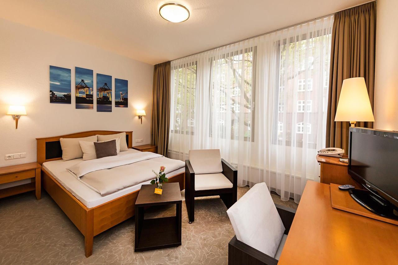 המבורג Hotel Cristobal מראה חיצוני תמונה