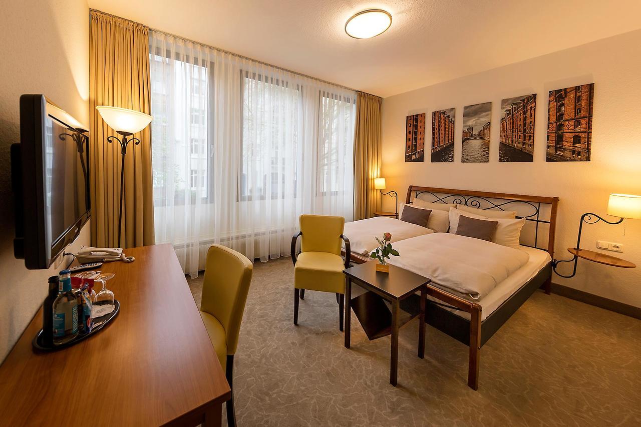 המבורג Hotel Cristobal מראה חיצוני תמונה